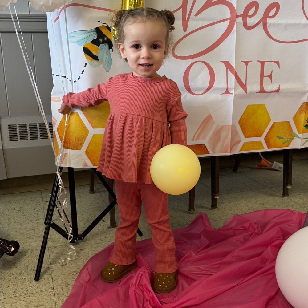 Adorable Pink Toddler Outfit 18 month